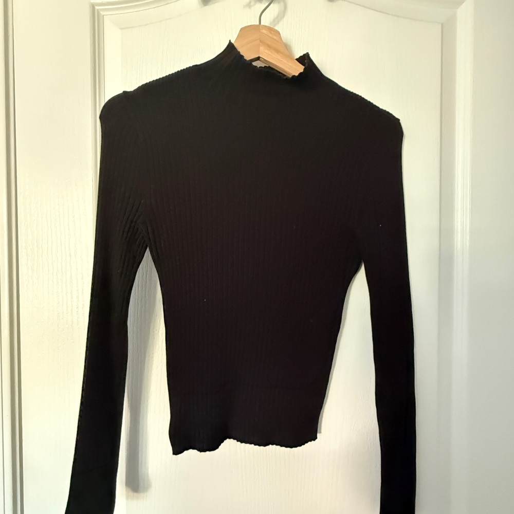 Black Ribbed Turtleneck Top
